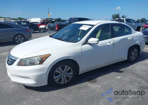 2012 Honda Accord 2.4 Se from USA, damaged, VIN 1HGCP2F60CA067813